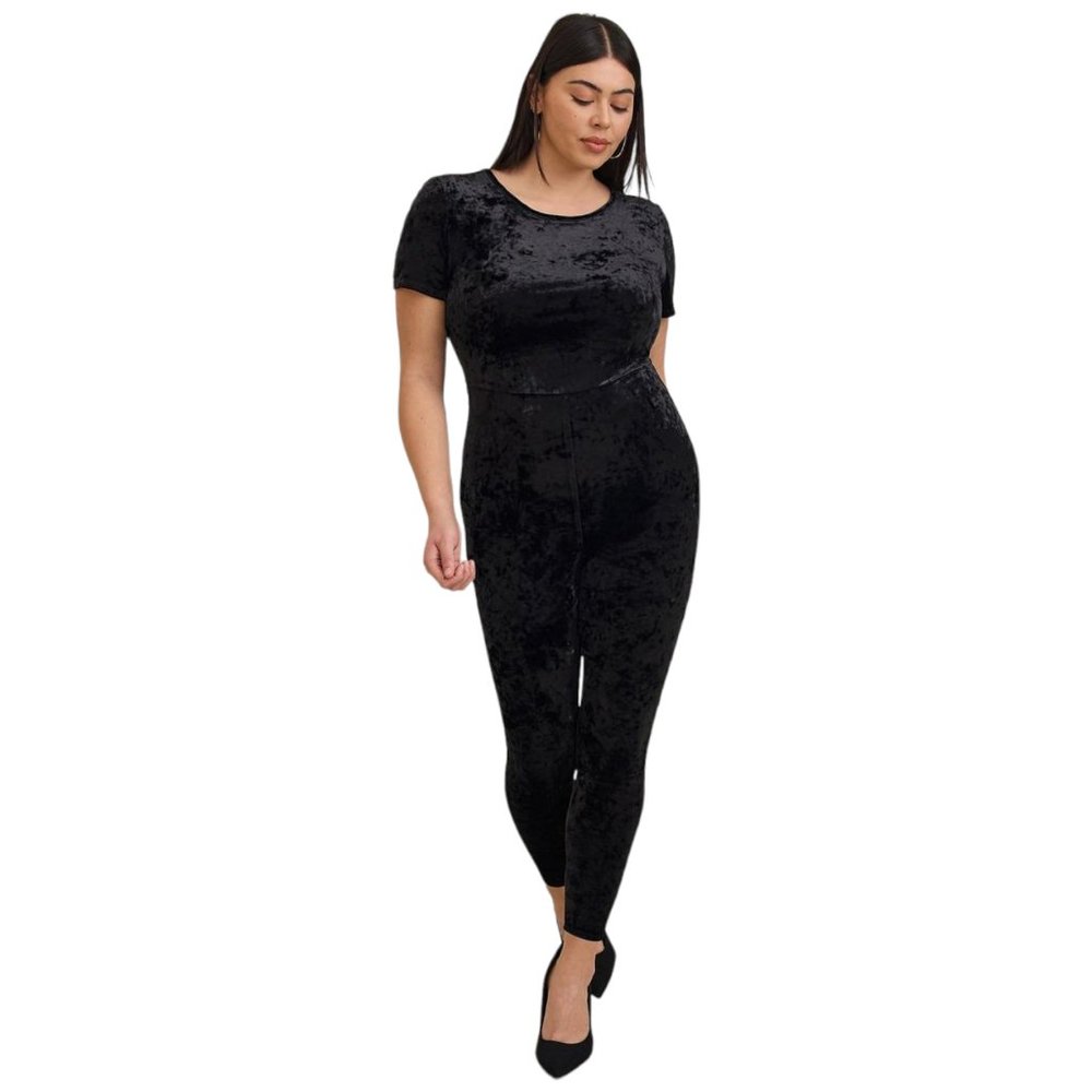 TORRID Full Length Black Crushed Velvet Catsuit Size Medium 00 Short Sleeve NEW